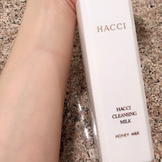 【Hacci蜂蜜卸妆乳】—最温和的卸妆产...