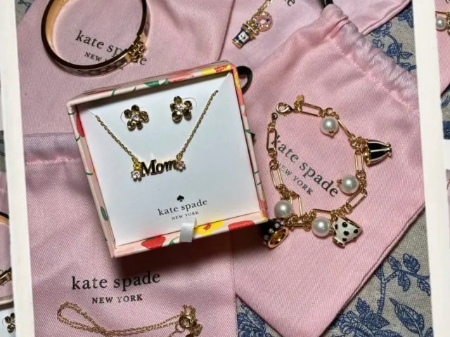 Kate spade 糖果飾品輯