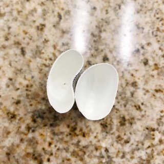 吃空一瓶露得清防晒霜赠品...