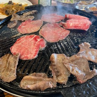 紐約探店｜Jongro BBQ · 肉質...
