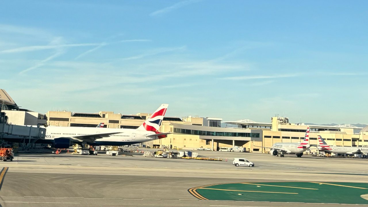 洛杉矶国际机场（LAX) 交通攻略