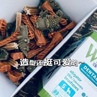 WHIMZEES狗狗洁牙棒两箱＄3.75...