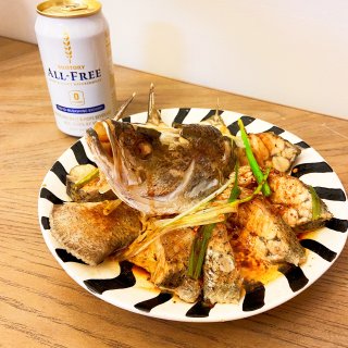 葱油海鲈鱼丨快手食谱推荐 15分钟搞定大...