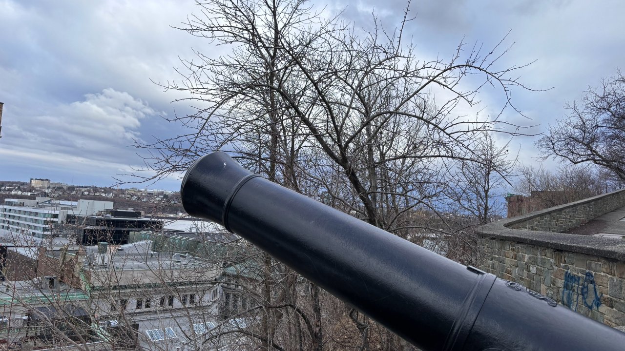 魁北克老城为什么有那么多炮