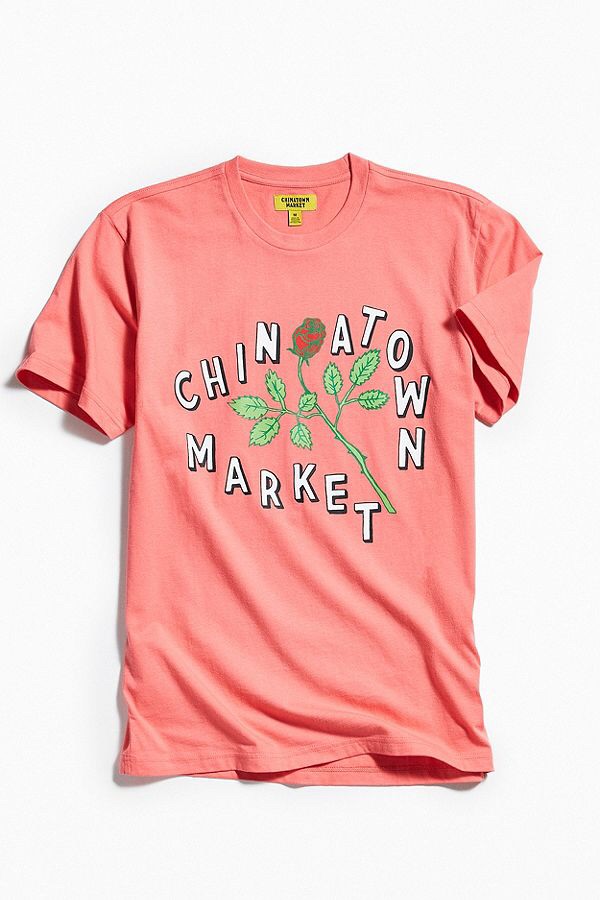 Chinatown Market Lovely 幸福花 男装T恤 | Urban Outfitters