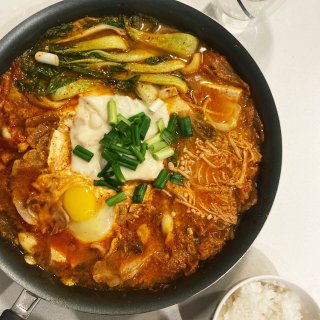 韓式泡菜鍋🇰🇷...