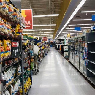 Walmart Supercenter - 圣地亚哥 - Poway