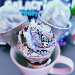 星空蛋卷冰淇淋...