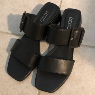 ECCO Squared Sandal