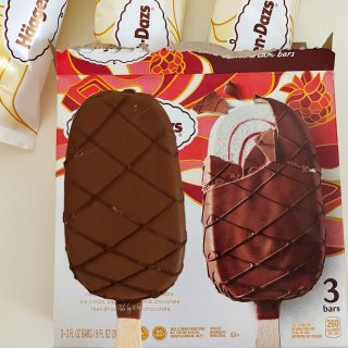 哈根達斯｜白巧克力覆盆子脆片冰淇淋 · ...