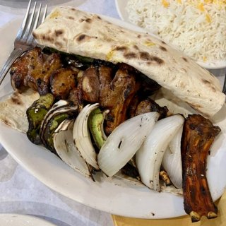 LA美食图鉴｜超火伊朗餐馆Raffi’s...