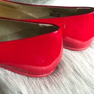 ❤️Roger Vivier红色平底鞋❤...