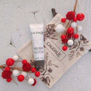 Caudalie 欧缇丽,Hand and Nail Cream | CAUDALIE® - Caudal