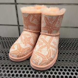 UGG Australia