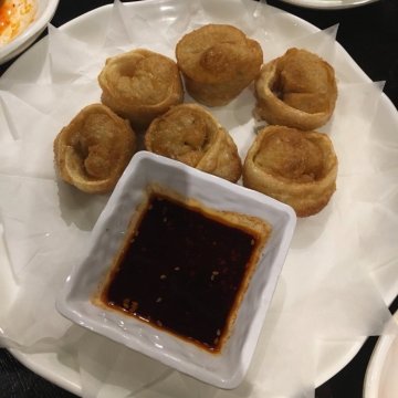 GOGI 37 - 纽约 - New York - 推荐菜：Kimchi Dumplings