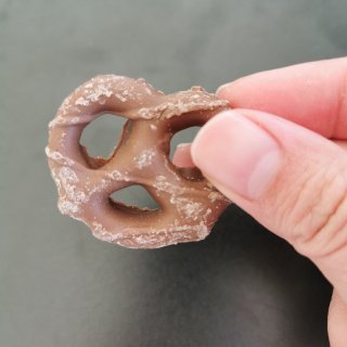 缺德舅巧克力pretzel...