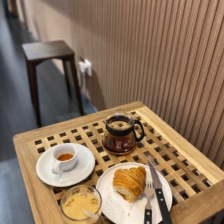 杭州探店｜店主很潮的韩系咖啡馆...