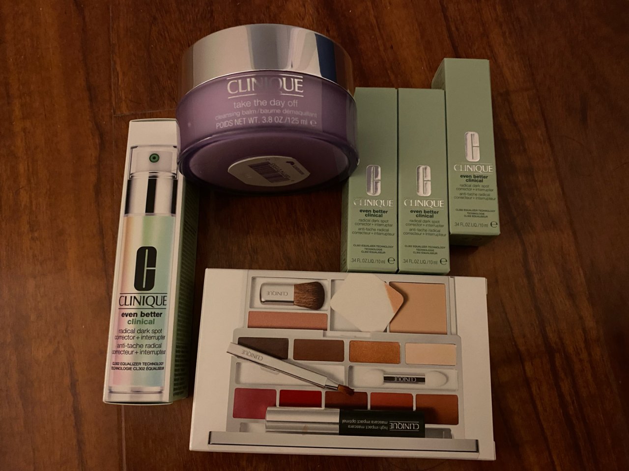 Clinique 倩碧