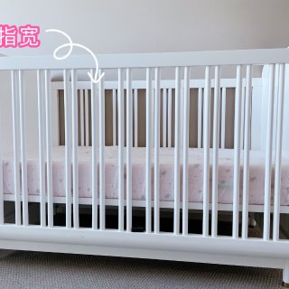 婴儿床选择｜稳固美观之外好打扫也很重要😝...