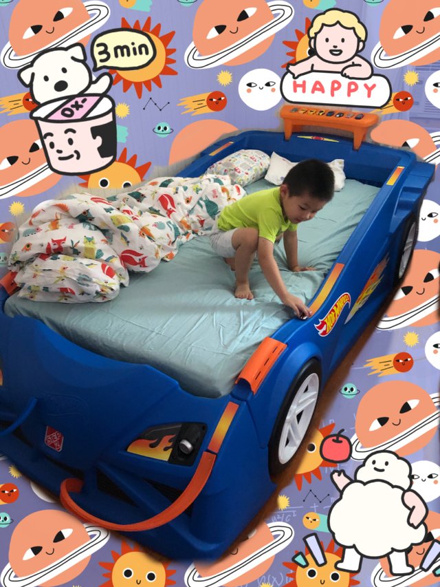 中秋前夕，豆豆成功分房睡了💙💙