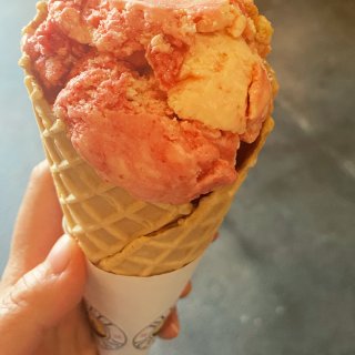 夏日-美美的冰淇淋 神奇的小店...