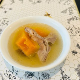 健康饮食｜滋润🍈蜜瓜汤➕海鲜豆腐煲‼️...