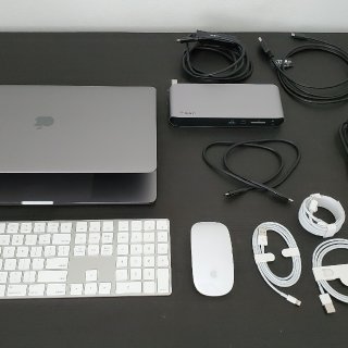MacBook Pro 全家桶...