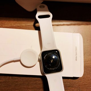 下半年：Apple watch5系列开箱...