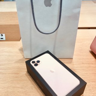 iPhone 11 Pro Max开箱体...