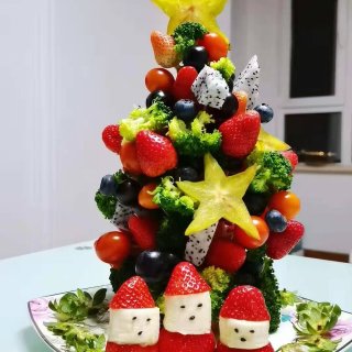 自制水果蔬菜圣诞树🎄...