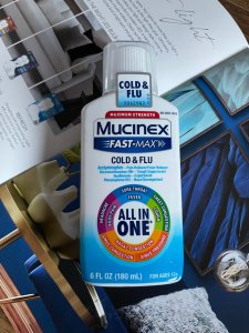 Mucinex多效感冒液，止咳化痰首选良药