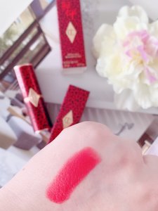 美妆｜CT Hot Lips2系列唇膏💄patsy red