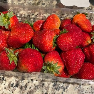 Costco草莓季 偶然买到的心形大草莓...