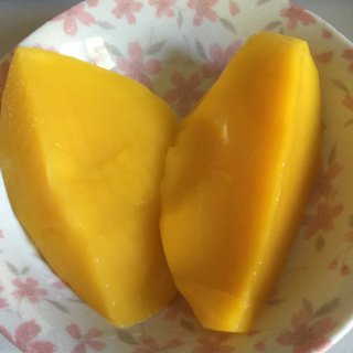 Costco mango slice