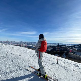 滑雪随身背包增加幸福感的好物推荐/快乐滑...