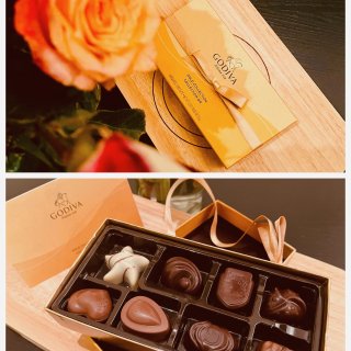 Godiva巧克力💓谢谢君君的礼物！...