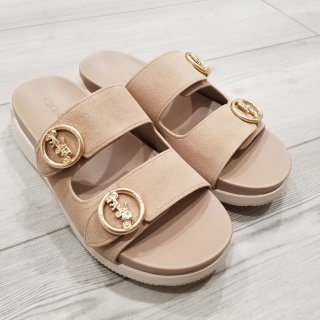 Coach 蔻驰