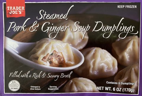 冬日经典美味,Steamed Soup Dumplings,无限回购,方便美味。用微波炉加热一下就可以享用了,味道堪比正宗的灌汤小笼包。我个人喜欢这个生姜猪肉口味,另外还有鸡肉口味也同样好吃哦。来过一个暖暖的冬天吧。