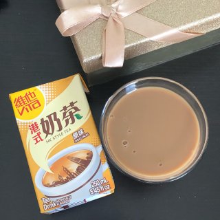 維他系列｜港式奶茶 · 100%香港製造...
