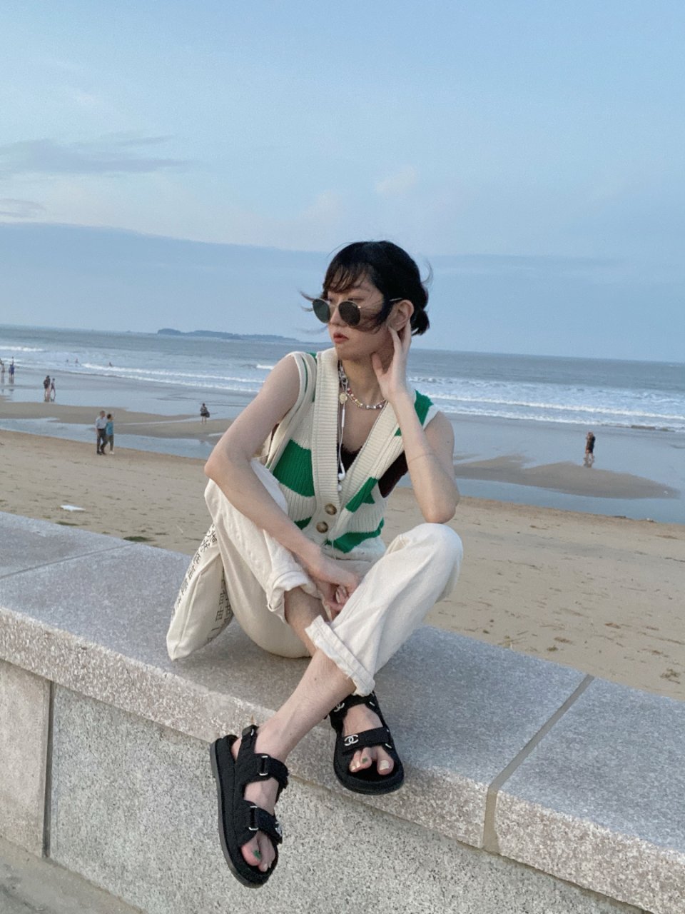 Chanel 香奈儿,KINDERSALMON,Urban Outfitters