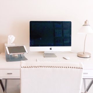【家居分享】简单干净的书桌/电脑桌📝...