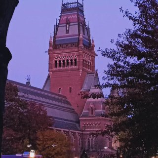 美国最悠久的大学-哈佛大学...