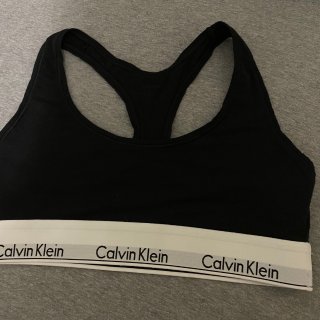 Calvin Klein 睡眠内衣...