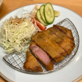 纽约中城西｜最最最好吃的日式炸猪排‼️...