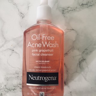 厉害了我的背景墙,7.97美元,Neutrogena 露得清,冼面奶
