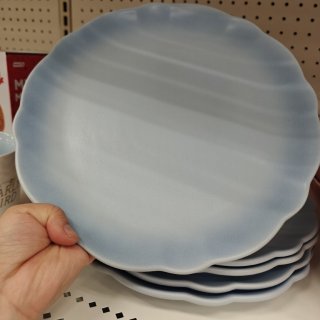 看到这么美的碗盘，真的走不动！...