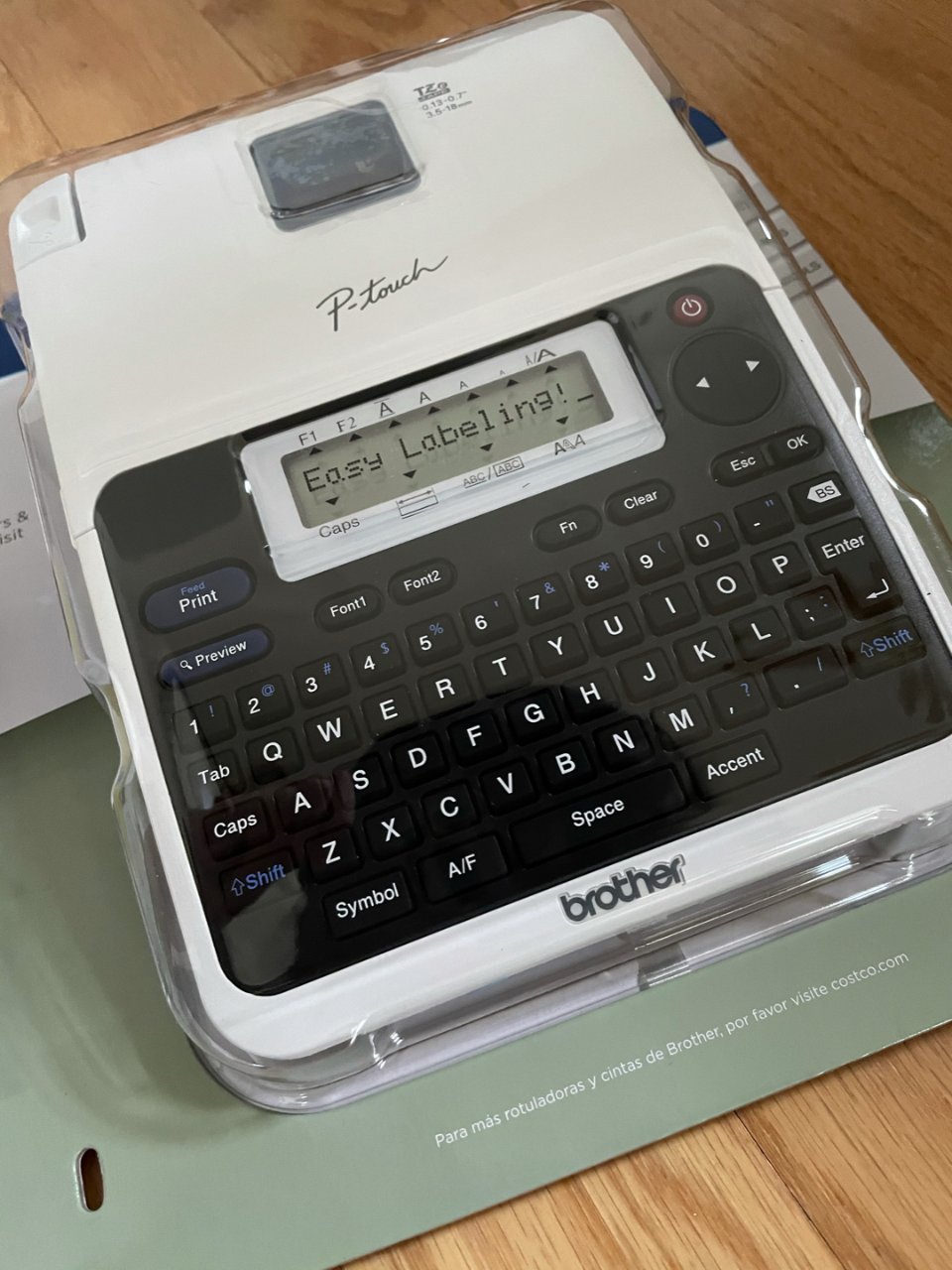Brother P-Touch 2040C Label Maker