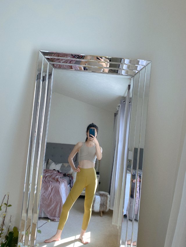 【我又带着美美的瑜伽服来啦】