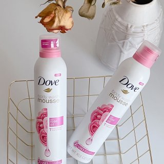 Dove玫瑰精油沐浴泡沫...