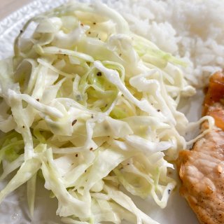 午餐｜照烧猪排+日式卷心菜沙拉...